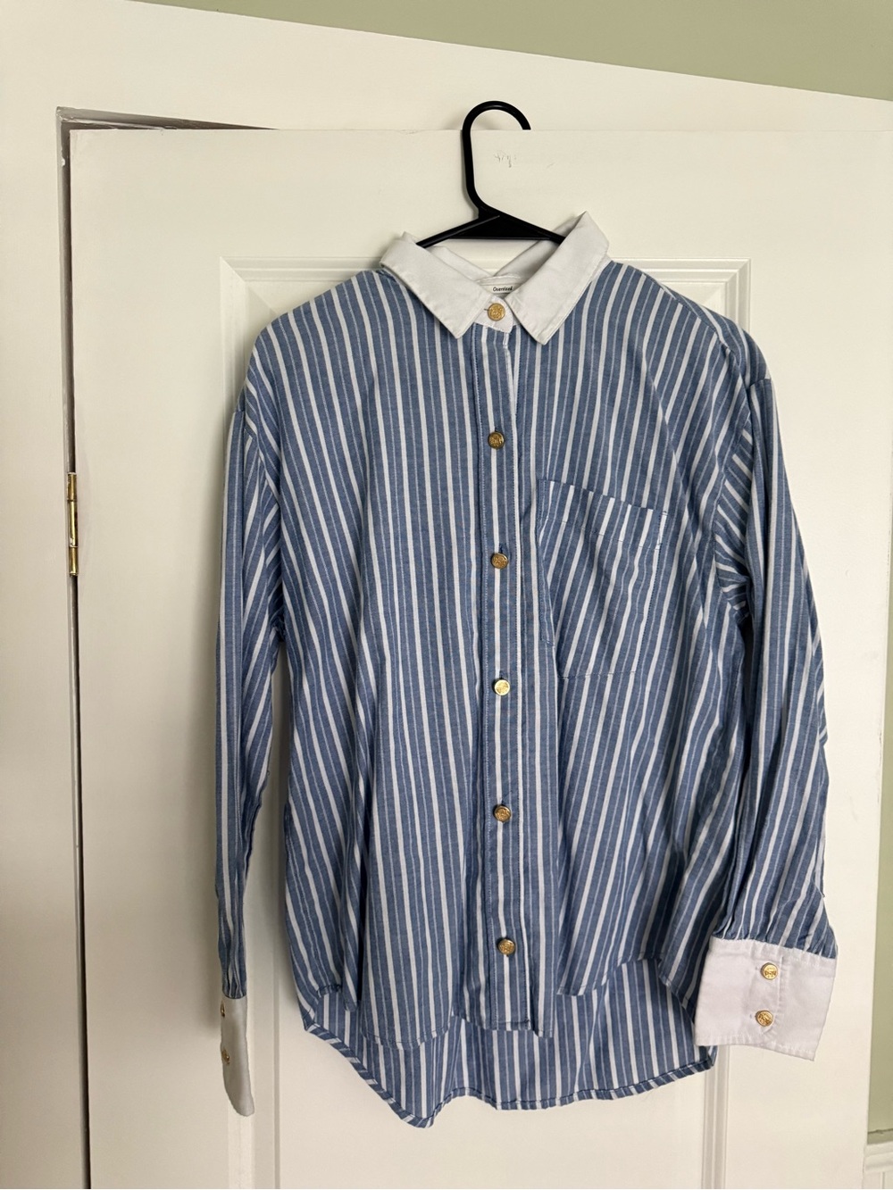 Abercrombie & Fitch Blue and White Striped Oversized Button-Down Shirt